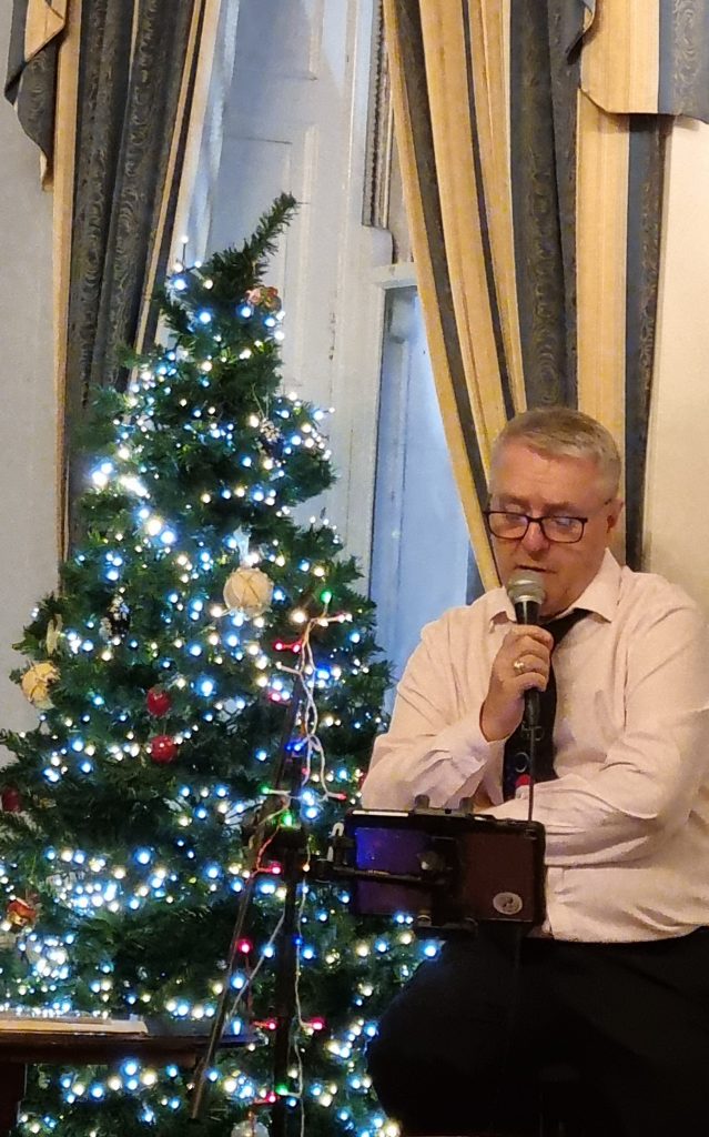 Gerry Thompson singing a favourite Christmas Song